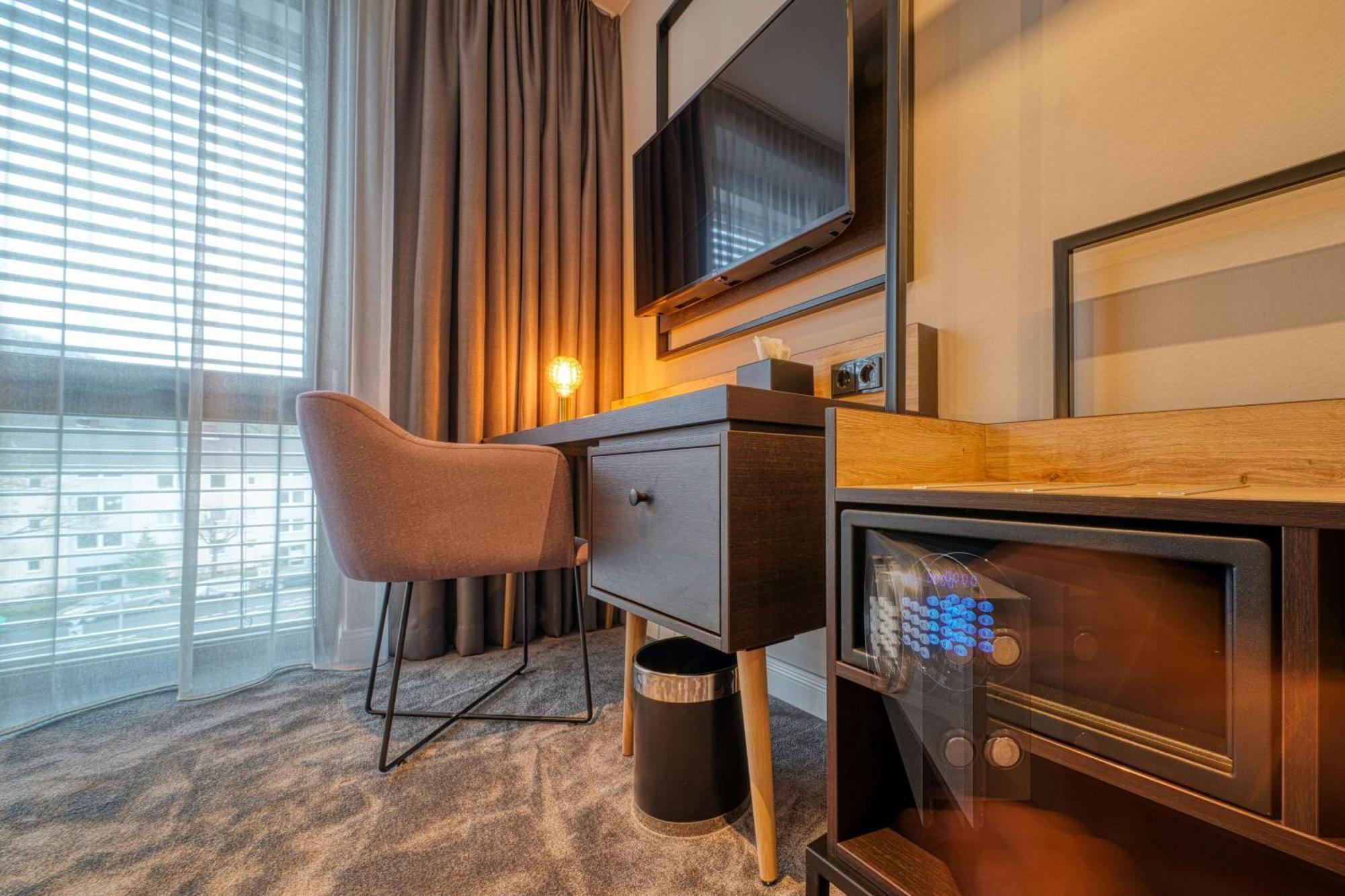 Vienna House Easy By Wyndham Bonn City Zewnętrze zdjęcie